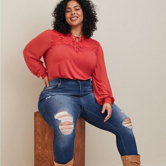 Torrid - Super Soft Chiffon Sleeve Lace Inset Tie Detail Top in Baked Apple - Picture 10 of 13